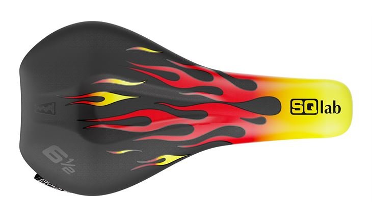SQlab Sattel 6 1/2 ERGOWAVE® Flames 9cm